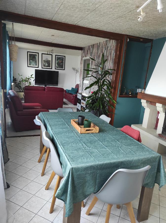 Maison De Village Avec Exterieur Oysonville Bagian luar foto